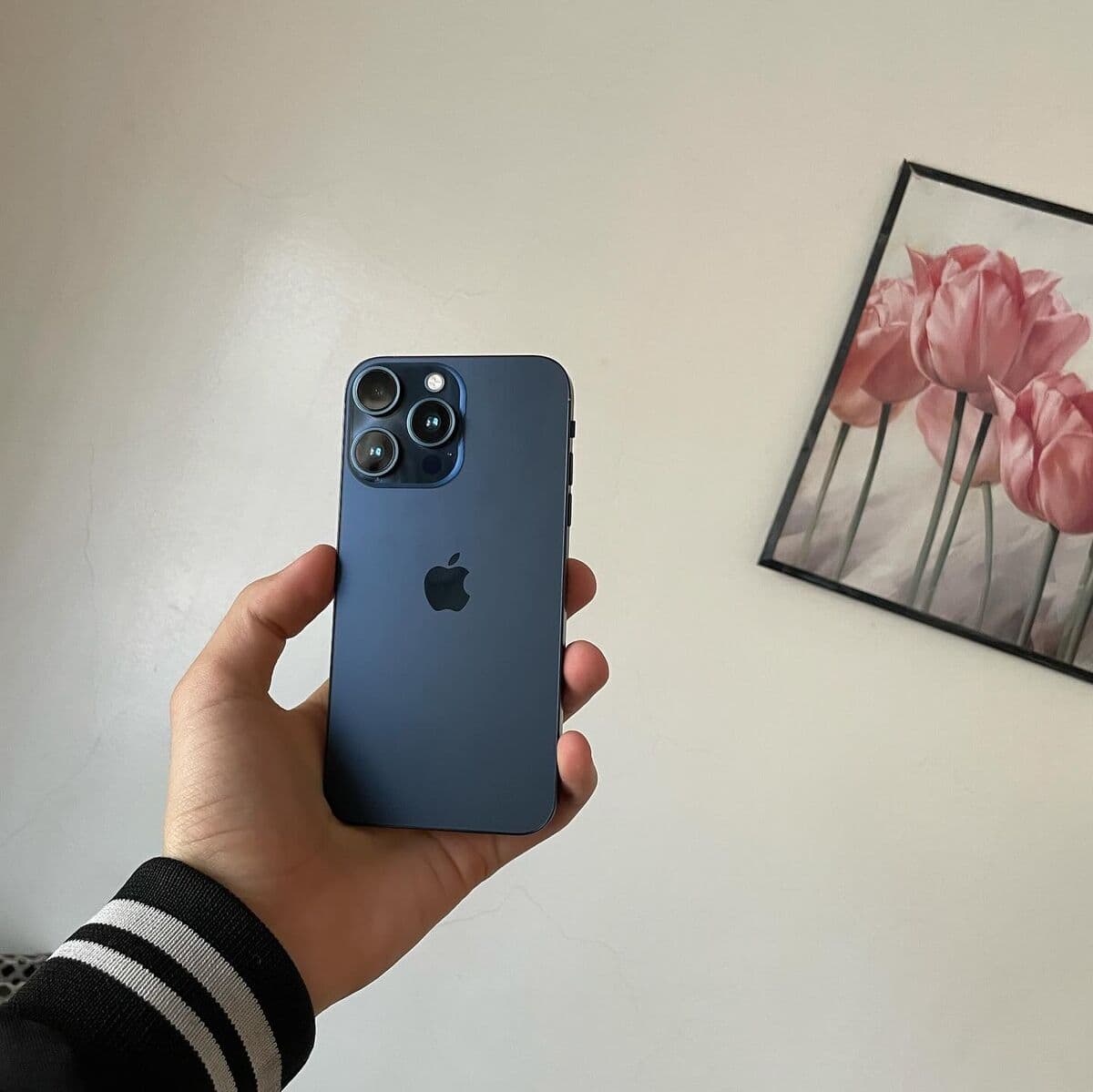 iPhone 15 Pro 128 Go occasion au Maroc — photo réelle