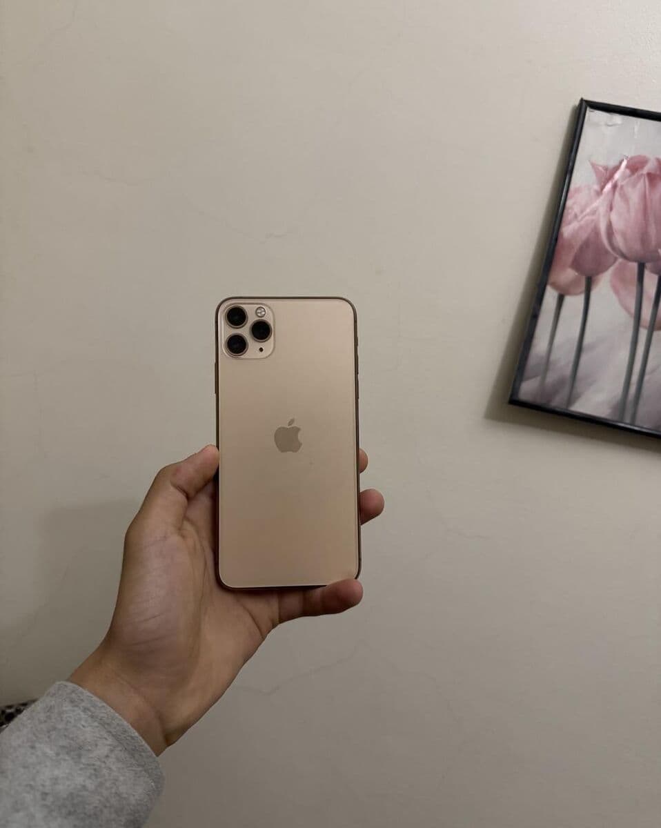iPhone 11 Pro Max 256 Go occasion au Maroc — photo réelle