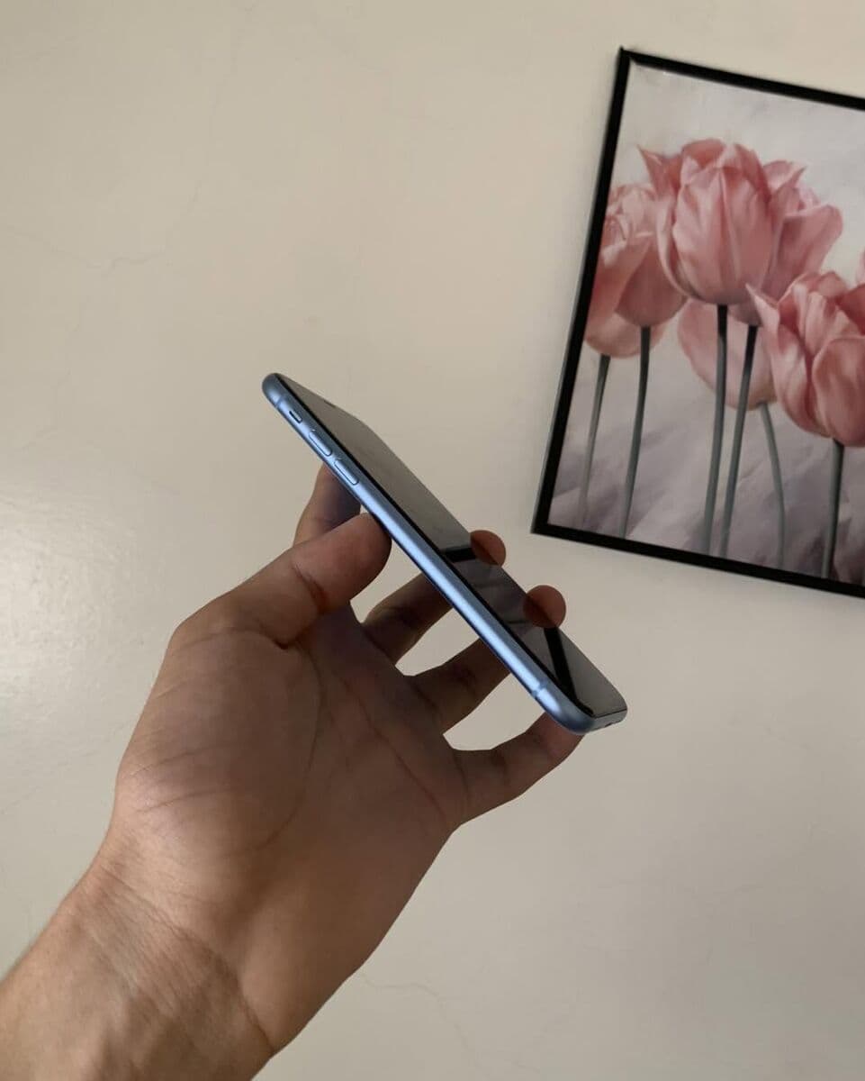 iPhone XR 64 Go occasion — miniature 4