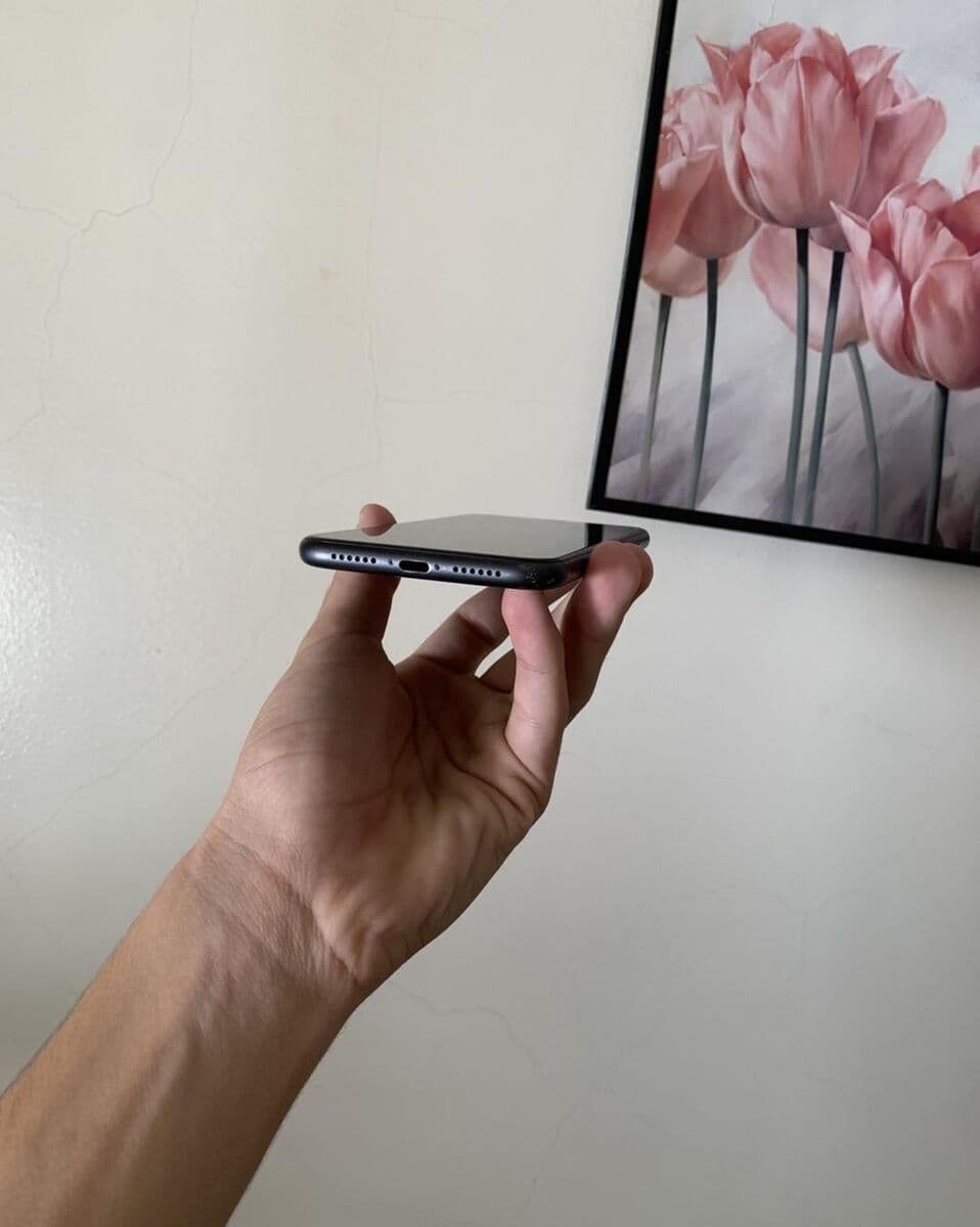 iPhone 11 64 Go occasion — miniature 4
