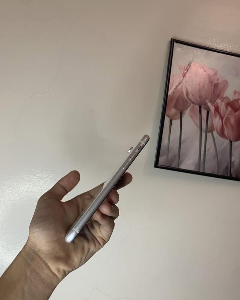 iPhone XR 64 Go occasion — miniature 4