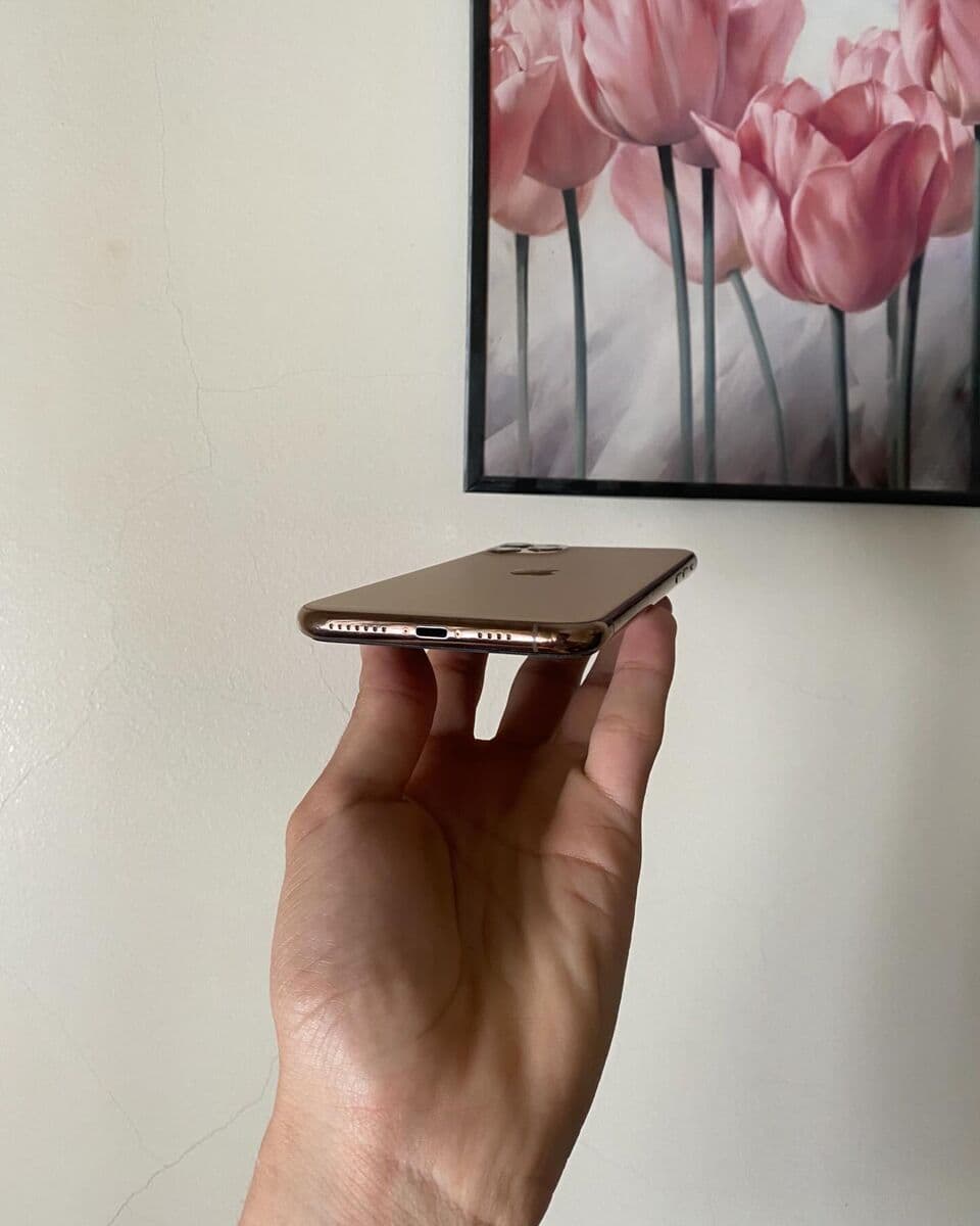 iPhone 11 Pro Max 64 Go occasion — miniature 4